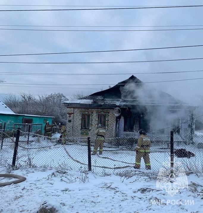 Пожарно-спасательные подразделения приняли участие в ликвидации пожара в Кстовском м.о.