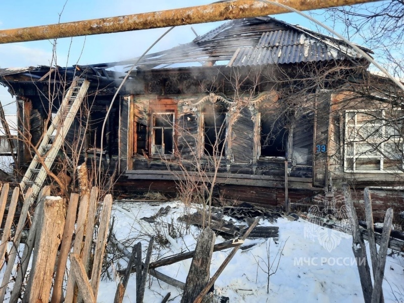 Пожарно-спасательные подразделения приняли участие в ликвидации пожара в Лукояновском м.о.