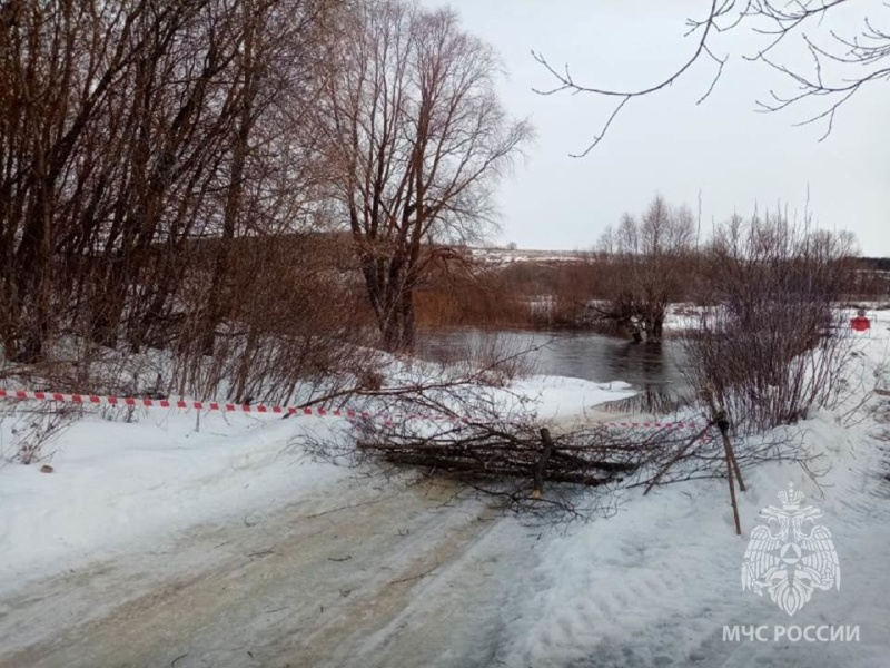 Затопление низководного автомобильного моста в Гагинском м.о.