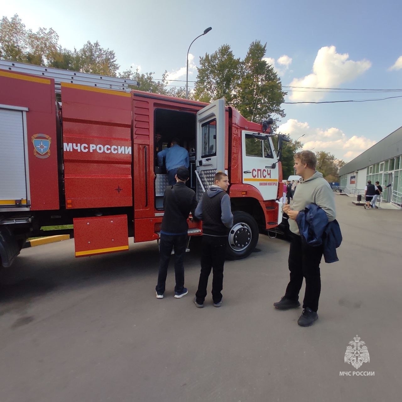 Пожарные и спасатели приняли участие в патриотическом проекте - Новости -  Главное управление МЧС России по Нижегородской области