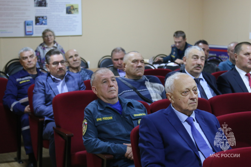 В Нижнем Новгороде состоялось подведение итогов деятельности ветеранской организации МЧС России